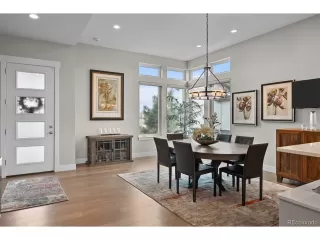 Photo #3: 9764886 Listing