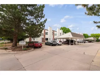 Photo #2: 9766616 Listing