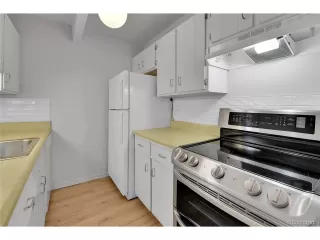 Photo #6: 9768569 Listing 