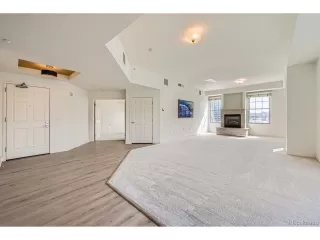 Photo #4: 9770346 Listing