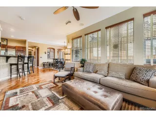 Photo #5: 9770752 Listing