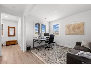 Photo #5: 9771311 Listing