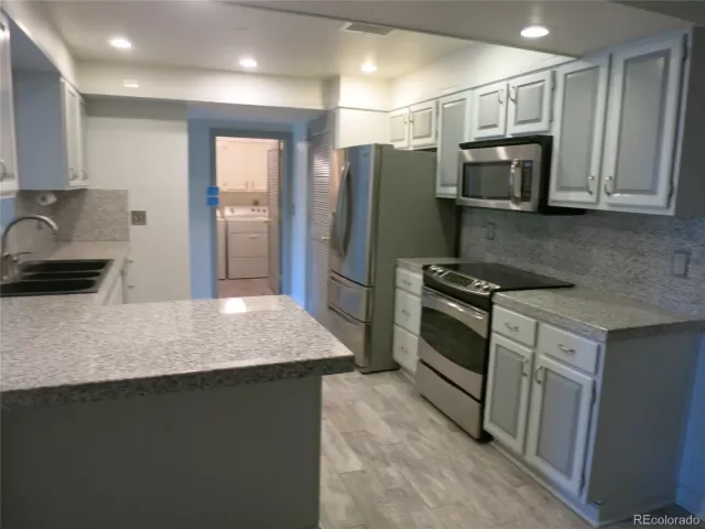 MLS: 9771913 Condo For Sale