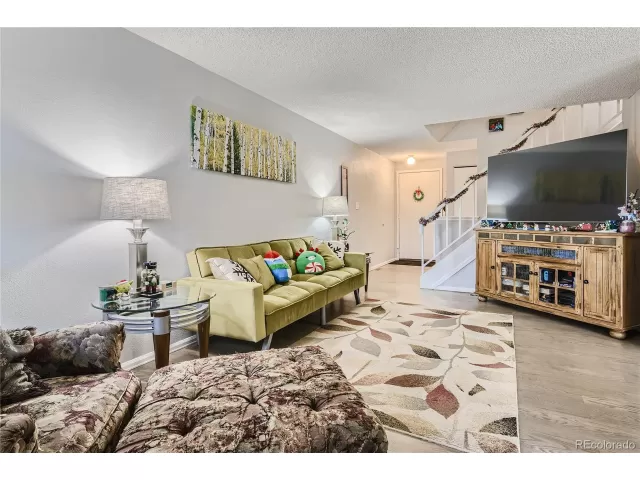 MLS: 9771976 Condo For Sale