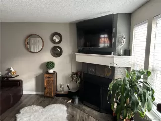 Photo #4: 9772844 Listing 