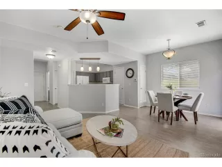 Photo #3: 9773133 Listing