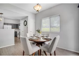 Photo #4: 9773133 Listing