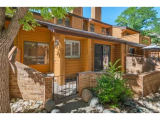 Photo #4: 9773247 Listing 