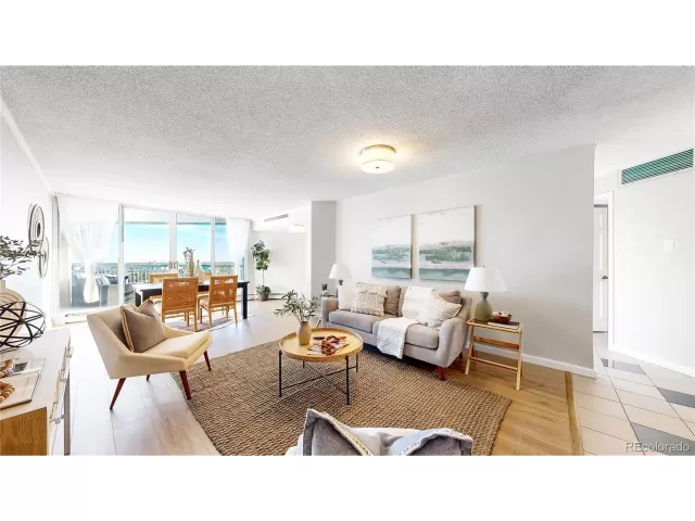 MLS: 9775016 Condo For Sale