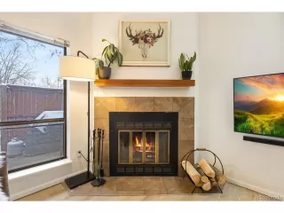 Photo #4: 9775980 Listing