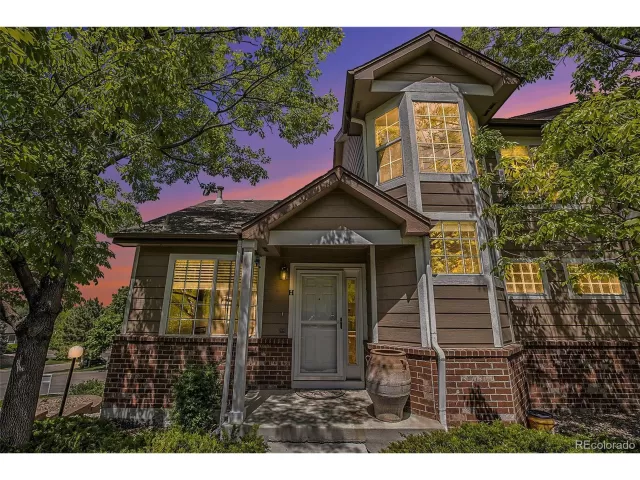 MLS: 9780246 Condo For Sale