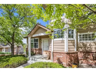 Photo #2: 9780246 Listing 