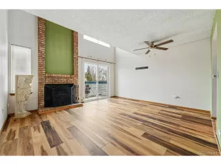 Photo #4: 9780523 Listing