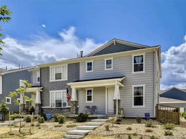 MLS: 9781372 Condo For Sale