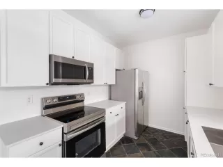 Photo #4: 9782398 Listing 