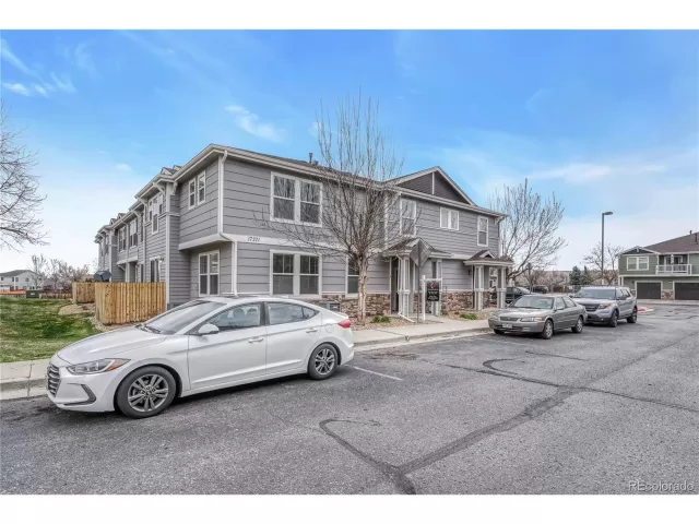 MLS: 9784731 Condo For Sale