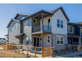 Photo #3: 9786646 Listing