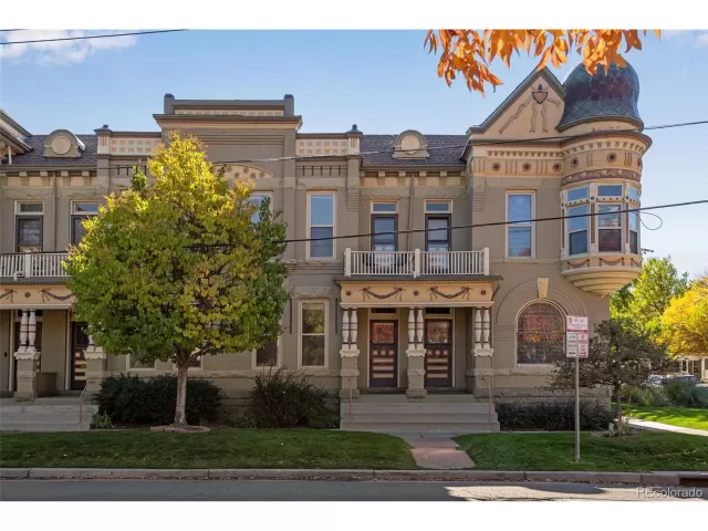 MLS: 9788787 Condo For Sale