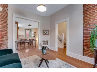 Photo #4: 9788787 Listing