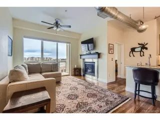 Photo #2: 9790279 Listing