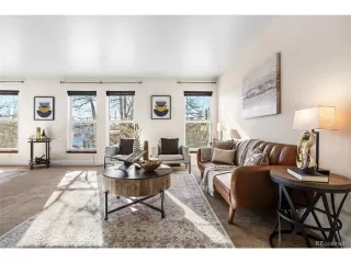 Photo #3: 9790327 Listing 