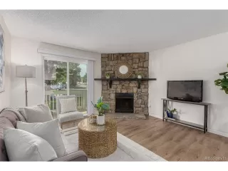 Photo #4: 9792735 Listing 