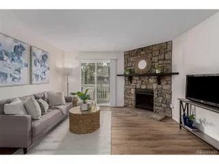 Photo #5: 9792735 Listing 