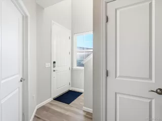 Photo #5: 9792979 Listing 