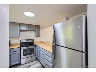 Photo #3: 9793673 Listing