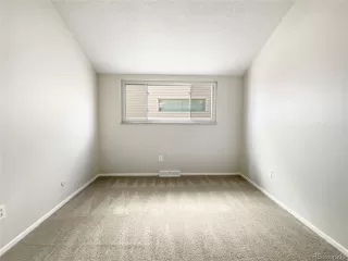Photo #4: 9794409 Listing