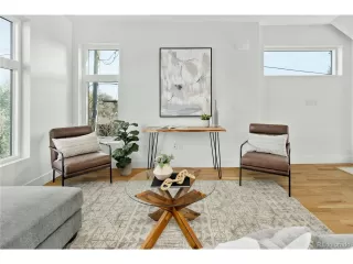 Photo #6: 9795523 Listing