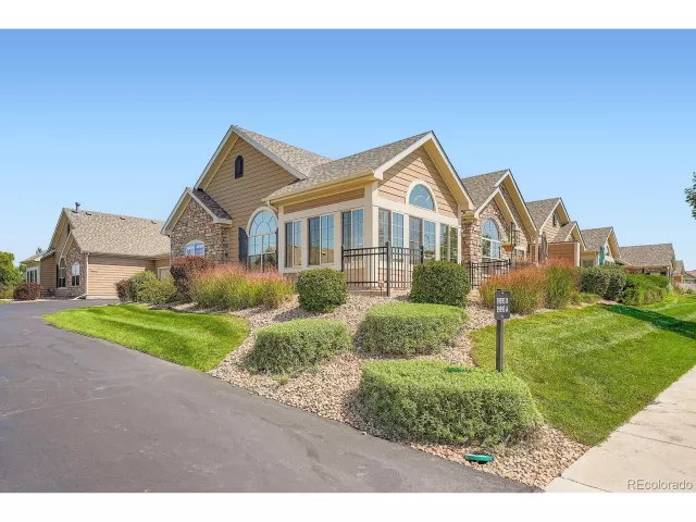 MLS: 9795899 Condo For Sale