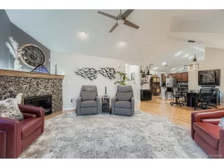 Photo #5: 9795899 Listing 