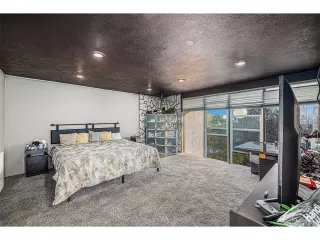 Photo #5: 9797950 Listing 