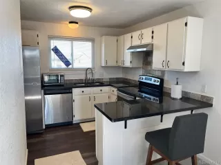 Photo #2: 9799656 Listing