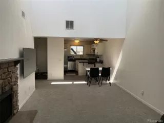 Photo #3: 9799656 Listing