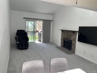 Photo #4: 9799656 Listing