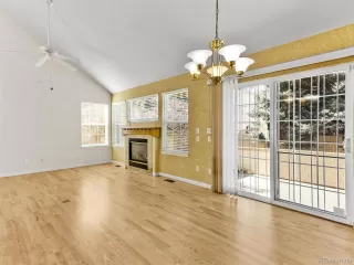 Photo #4: 9800121 Listing