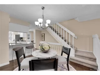 Photo #4: 9801044 Listing