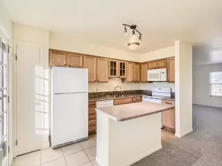 Photo #5: 9801723 Listing