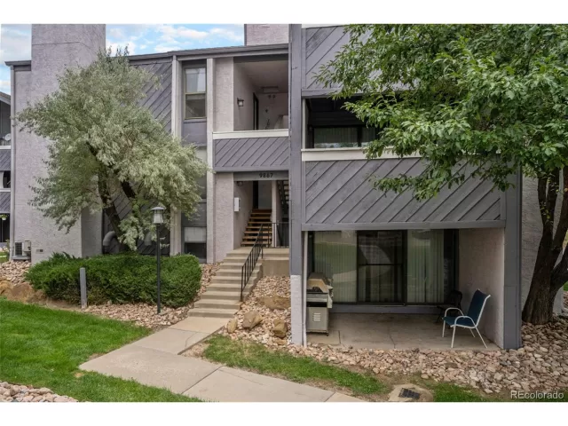 MLS: 9802594 Condo For Sale