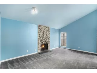 Photo #4: 9802594 Listing