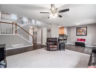 Photo #2: 9802940 Listing