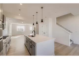 Photo #6: 9803091 Listing 