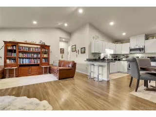 Photo #3: 9803257 Listing