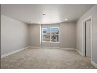 Photo #3: 9803538 Listing