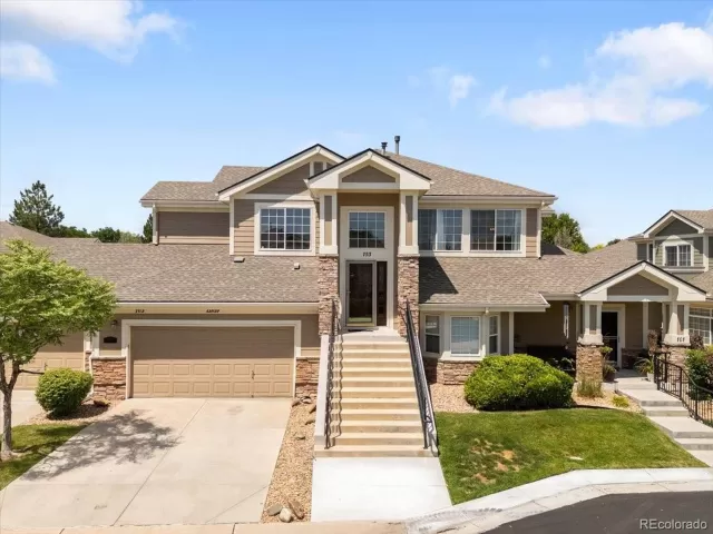 MLS: 9804223 Condo For Sale