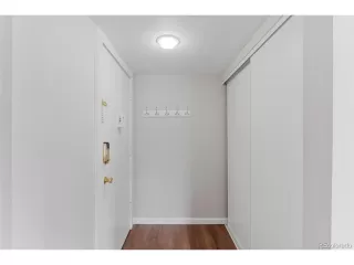 Photo #3: 9807095 Listing