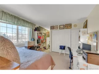 Photo #5: 9810136 Listing 