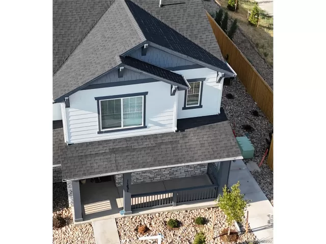 MLS: 9813221 Condo For Sale